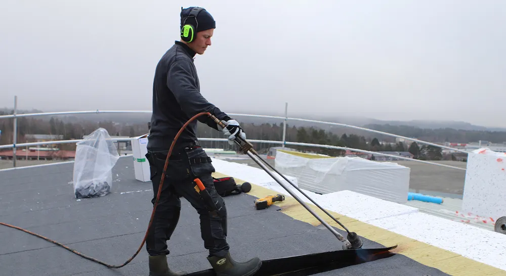 252005 KN Tak Tätskick ab_03