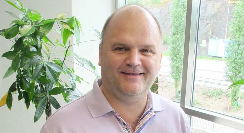 125040.sofia.distans.bild1