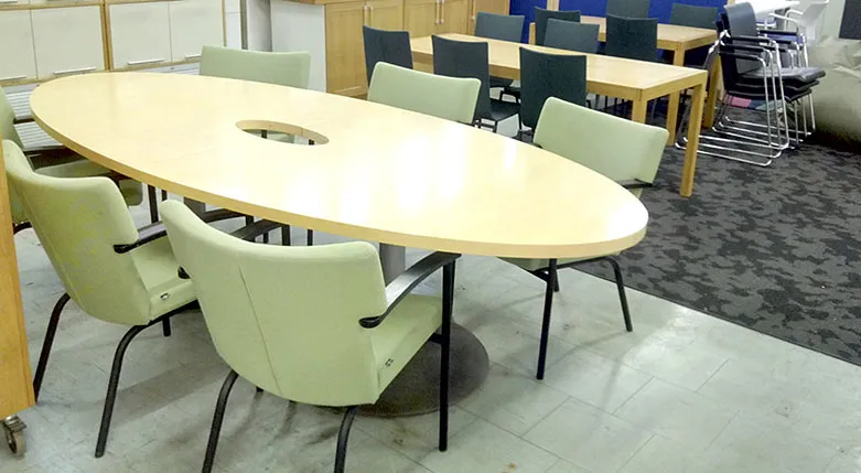 142056-mobelkrysset2