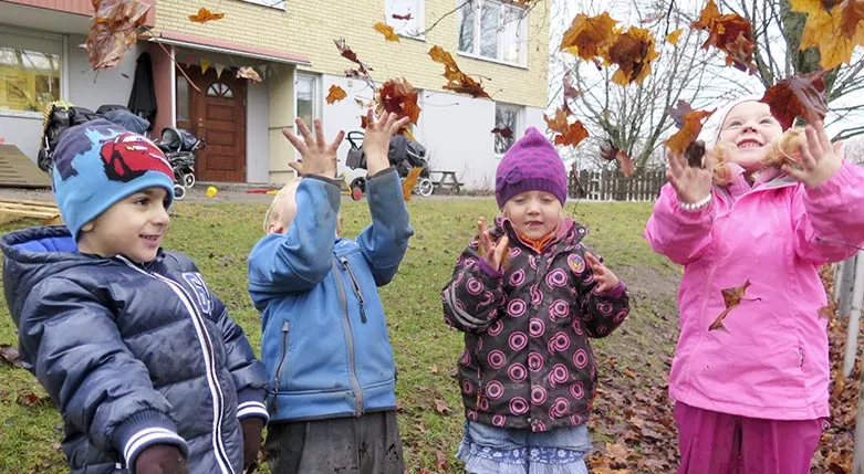 142041W-svenskaKyrkansForskolor