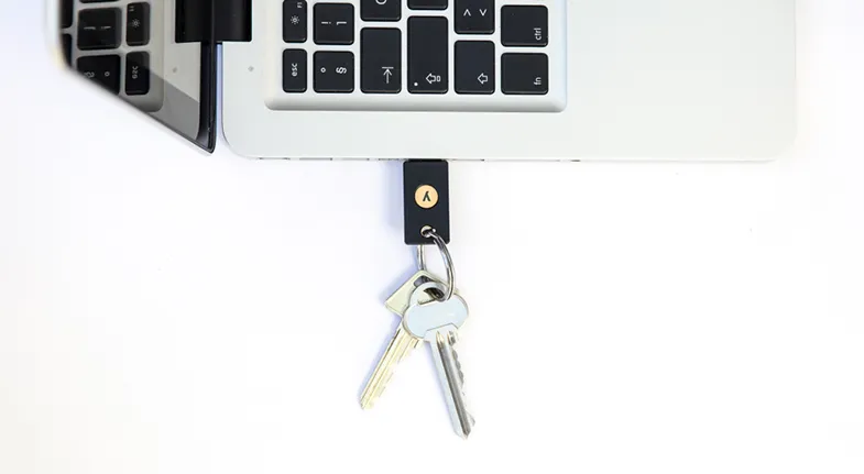 YubiKey_webb