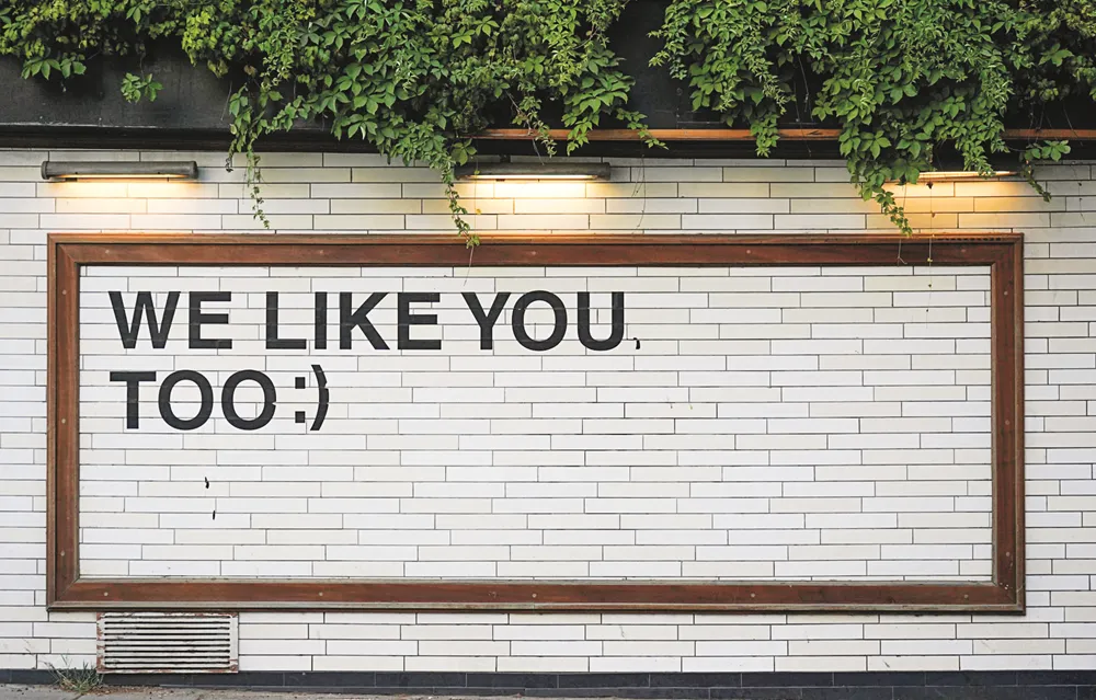 photo-1533299150403-a196e9ae00ea