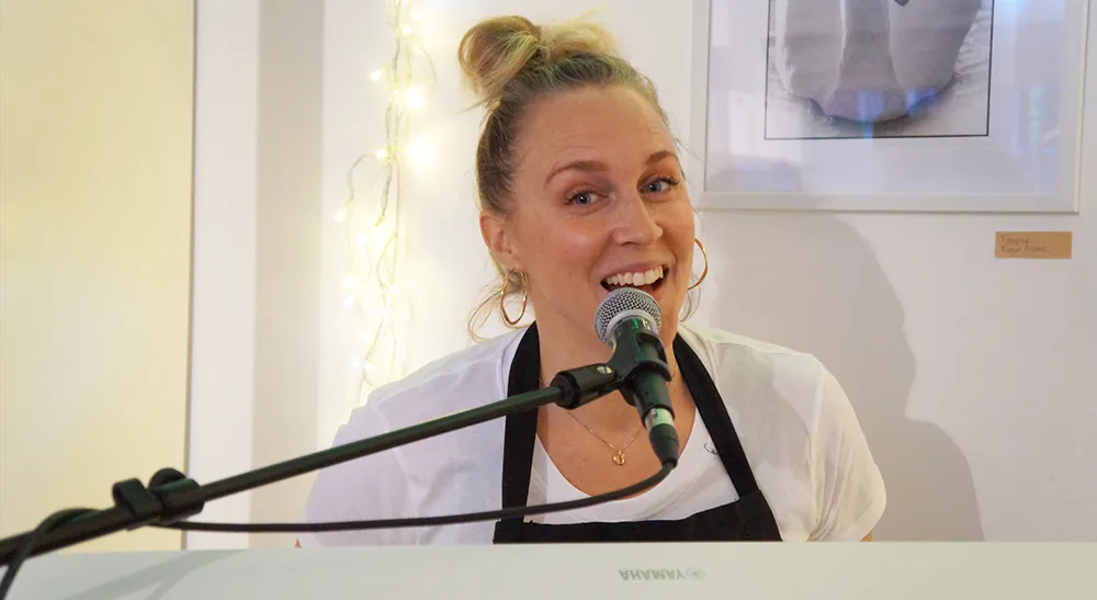 EM_jessie-musikcafe_05