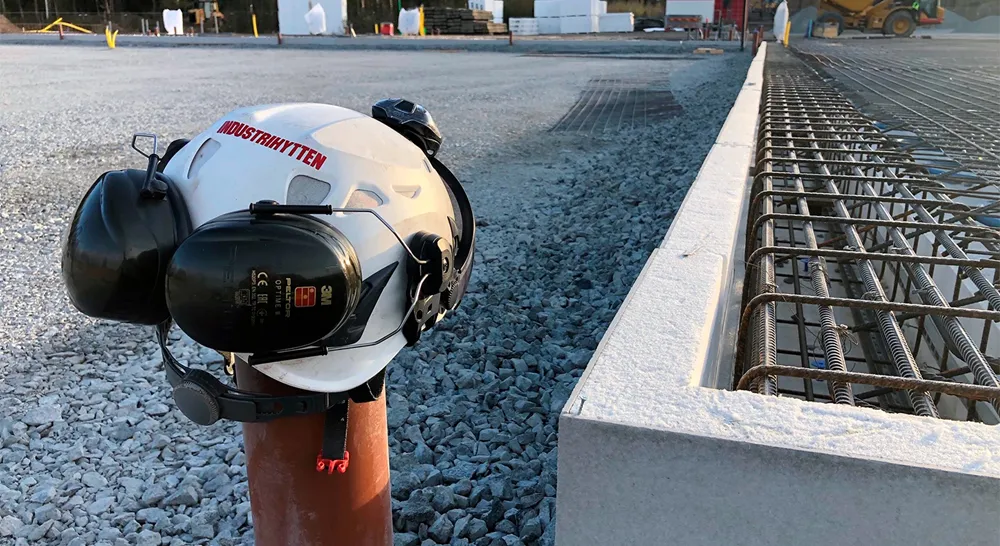 EM_AB industrihytten_03