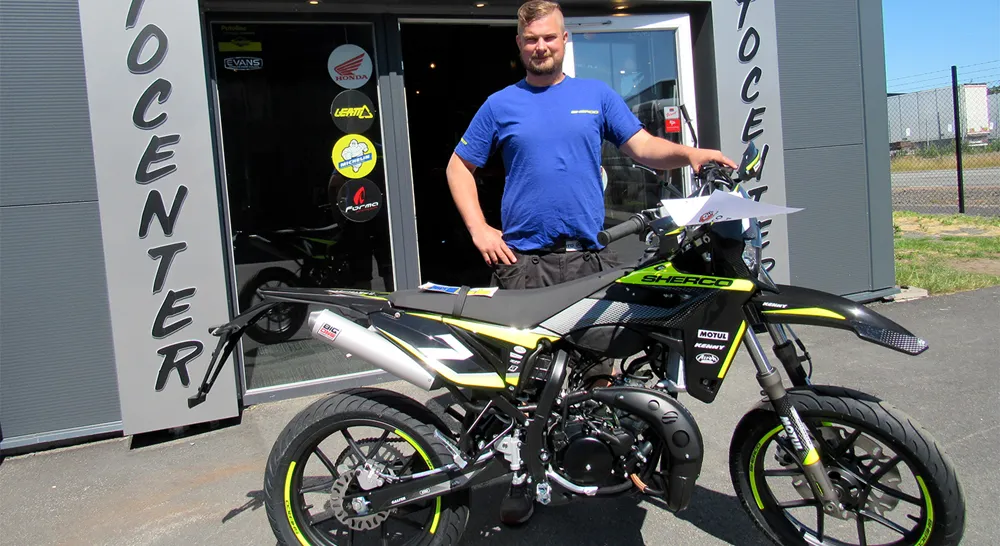 EM_FiveBall Motocenter_02