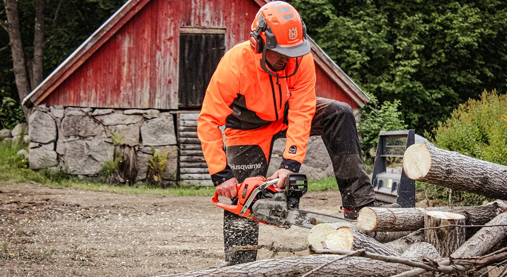 J.A Tra¨dfa¨llning o Tra¨dga°rdsservice_08