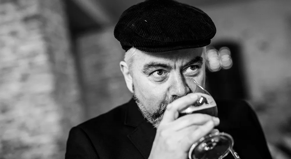 EM_Constant Companion