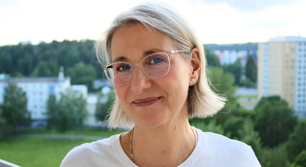 EM_barnmorska-sibelle_01