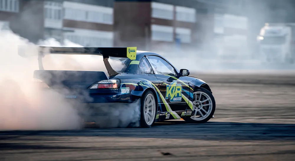 EM_KFW Bilservice AB & KZR Fabrication_01